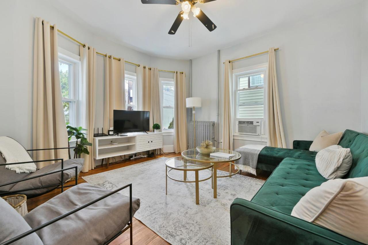 The Maverick - Luxurious Apartment - Free Parking - 2 Miles From Boston Logan Airport Челси Экстерьер фото